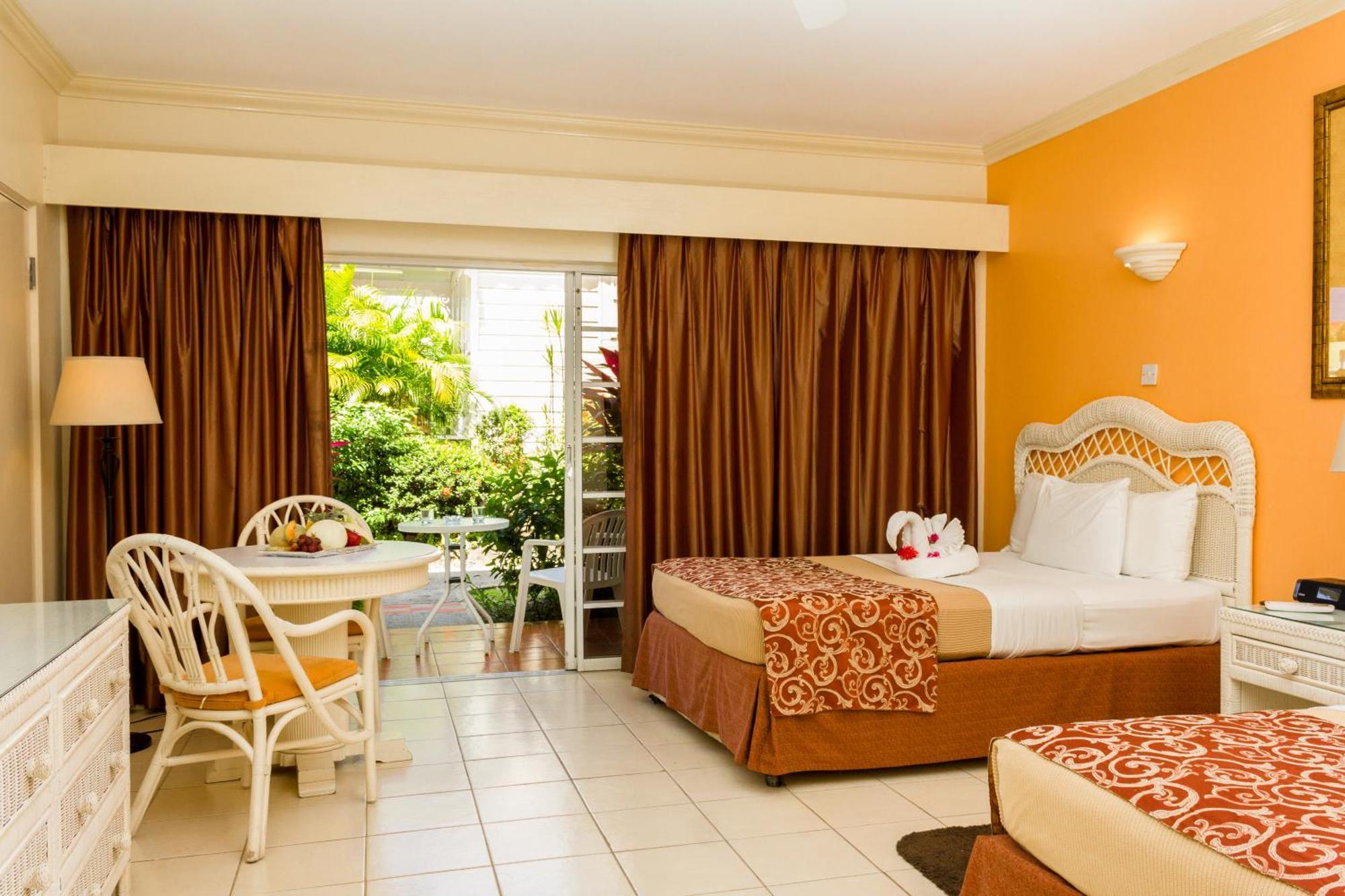 Bay Gardens Hotel Gros Islet Zewnętrze zdjęcie